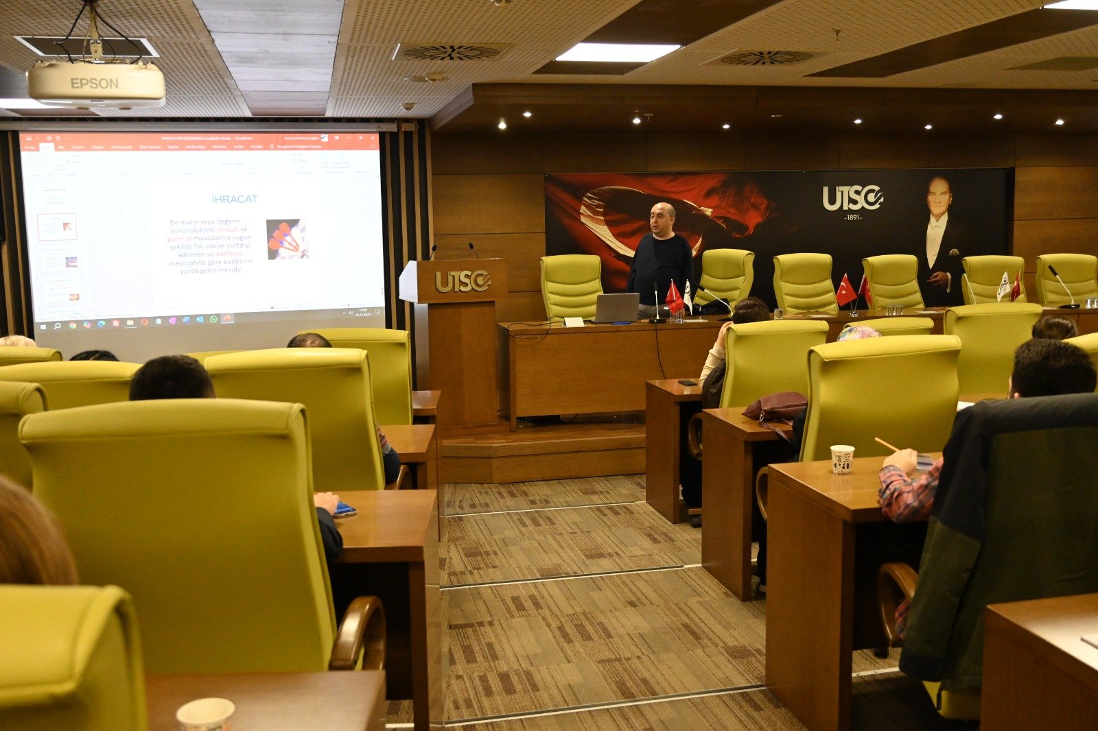 Uşak Ticaret ve Sanayi Odası - Kurumsal Dış Ticaret Eğitimi